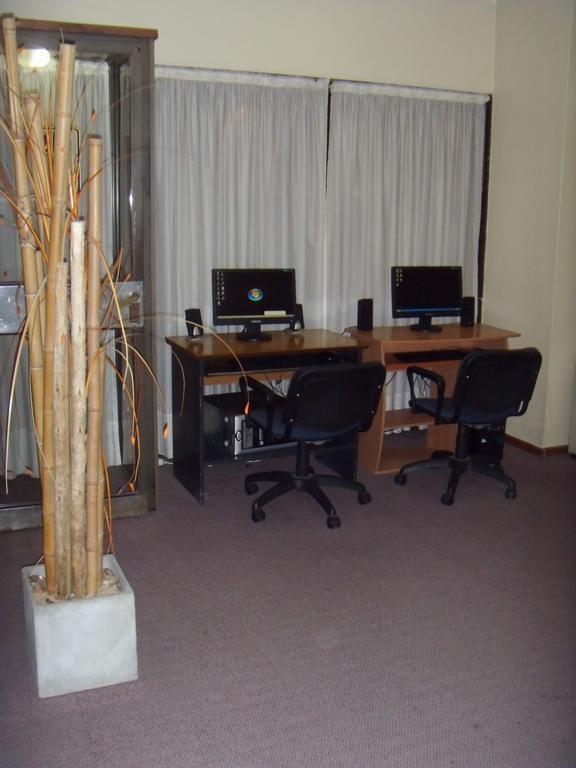 Hotel Embajador Rosario Buitenkant foto