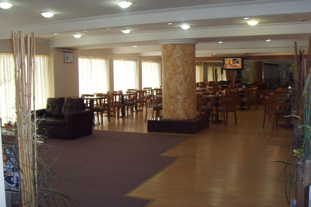 Hotel Embajador Rosario Buitenkant foto